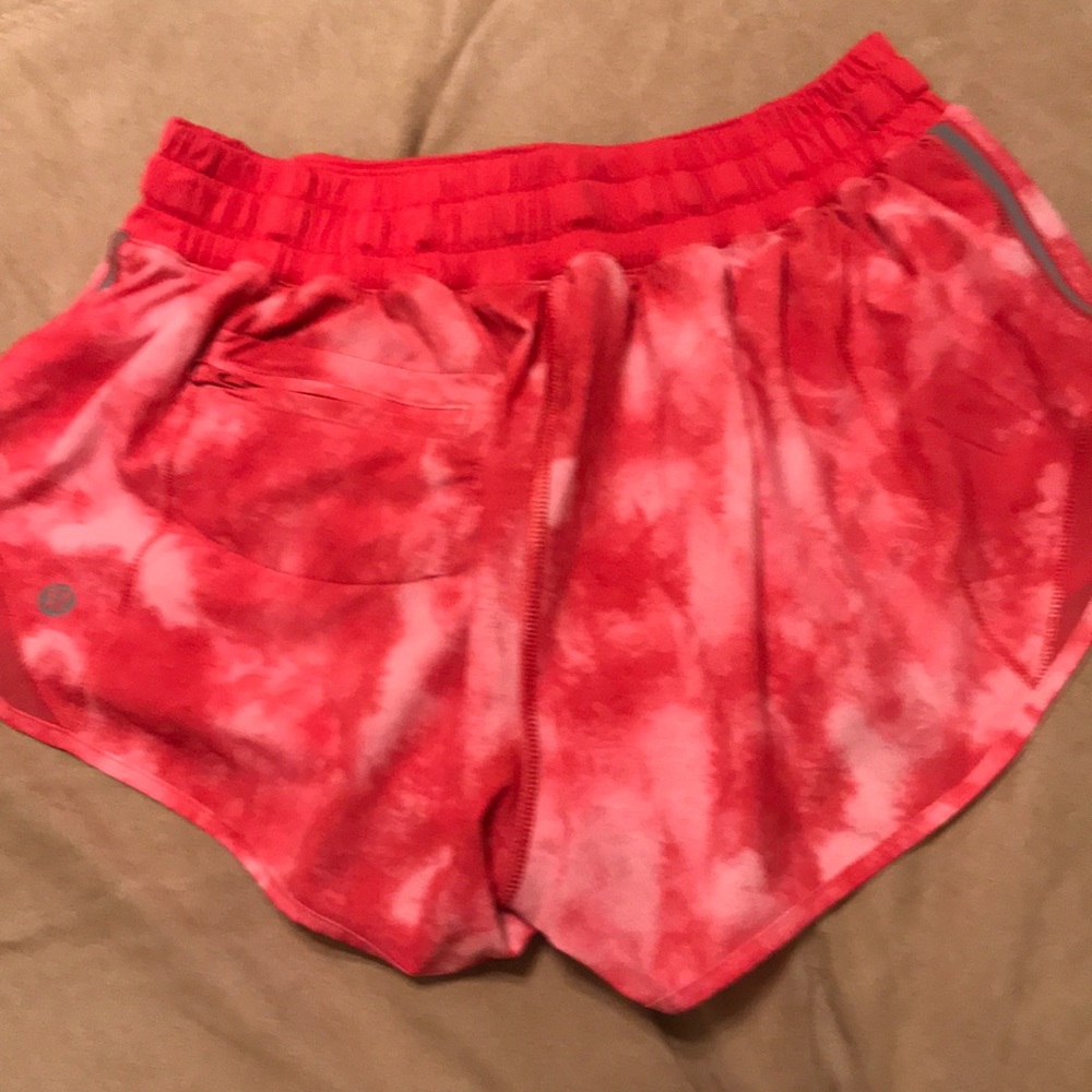 Lululemon shorts like new size 6